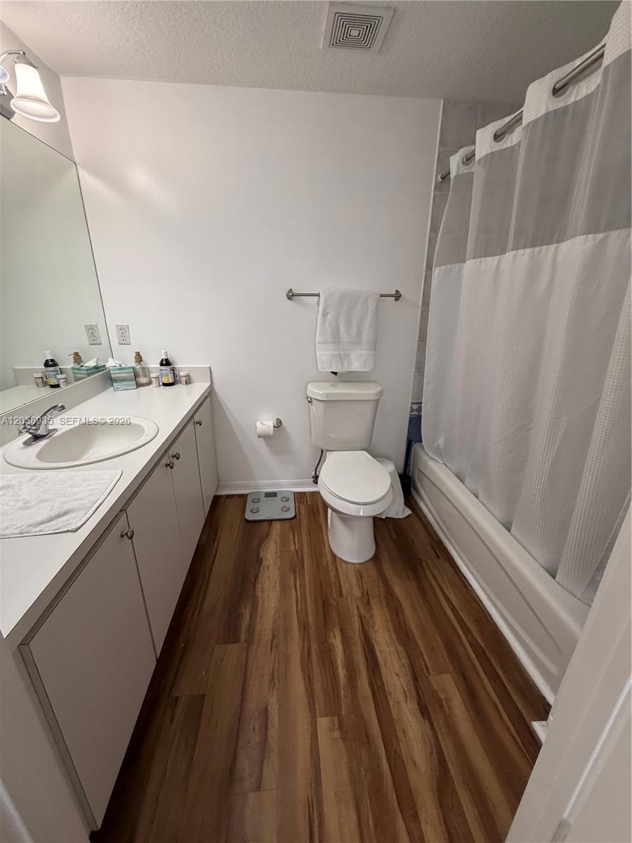 3500 Coral Way 907 Property Photo 22
