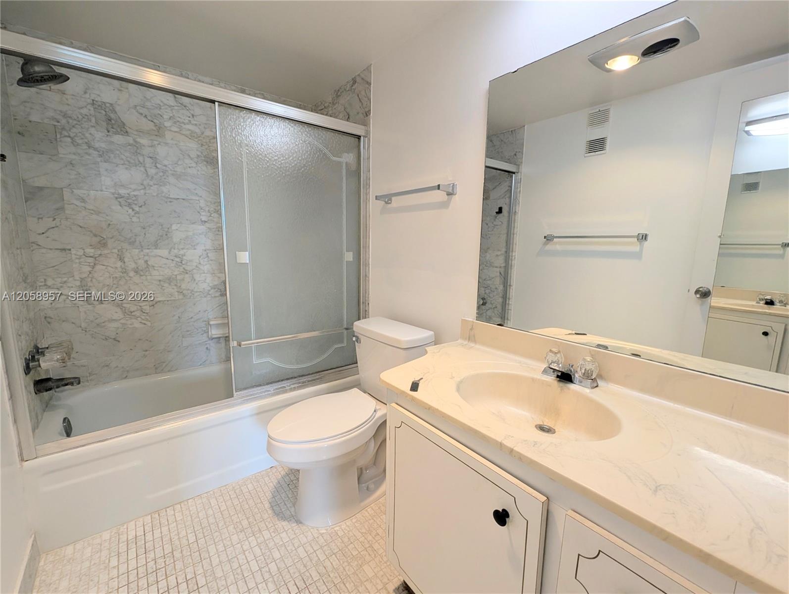 8900 Washington Boulevard 505 Property Photo 11