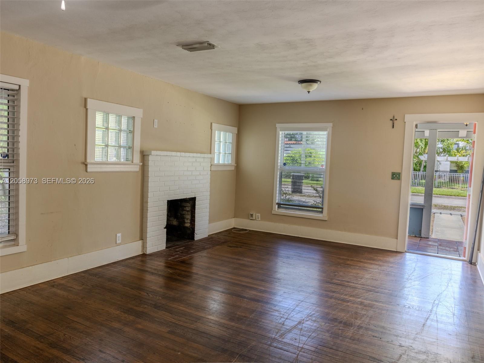 520 Ne 129th Street Property Photo 4