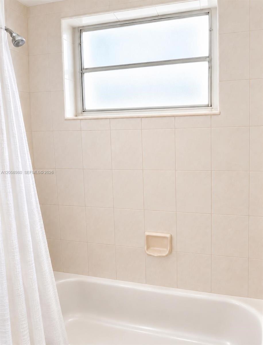 110 Royal Palm Road 208 Property Photo 11
