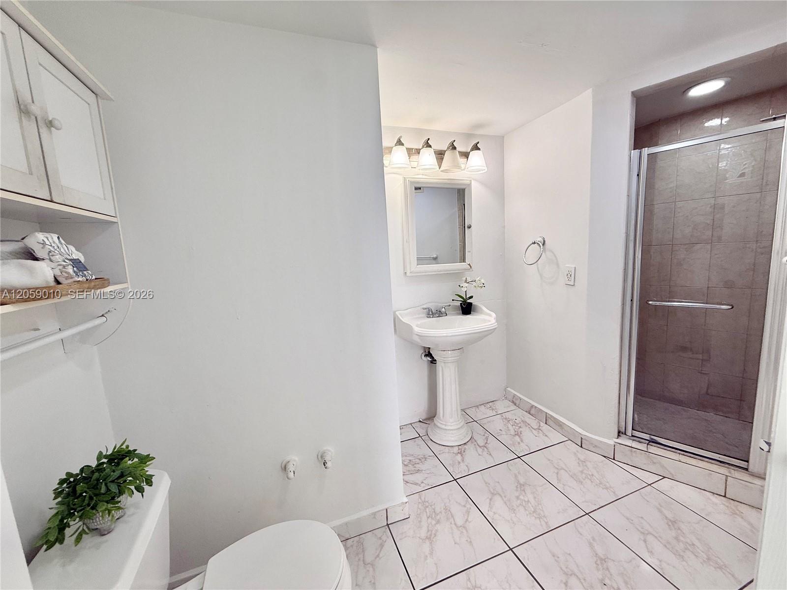 1351 Ne Miami Gardens Drive 1215e Property Photo 23