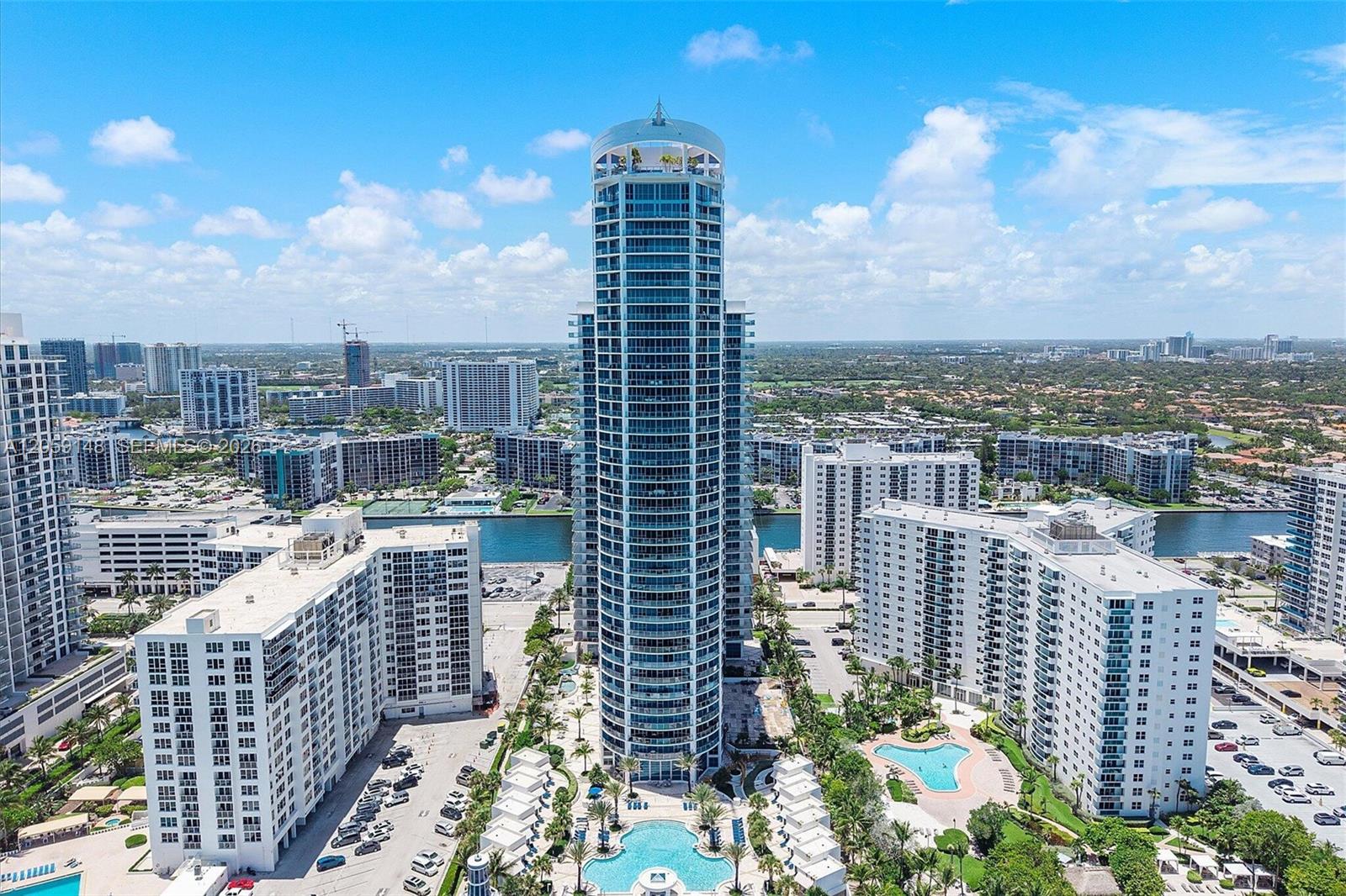 3101 S Ocean Drive 3607 Property Photo 2