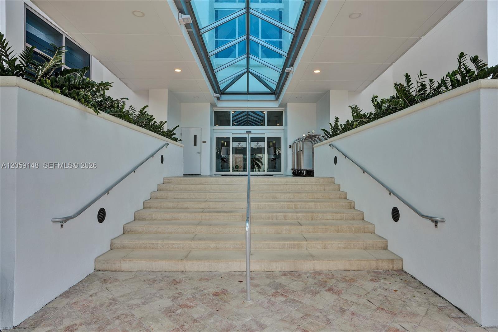3101 S Ocean Drive 3607 Property Photo 6