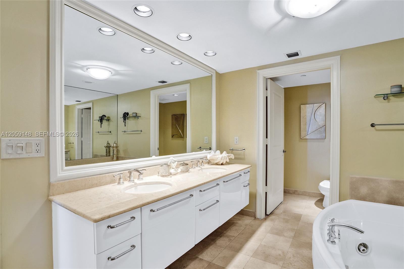 3101 S Ocean Drive 3607 Property Photo 28