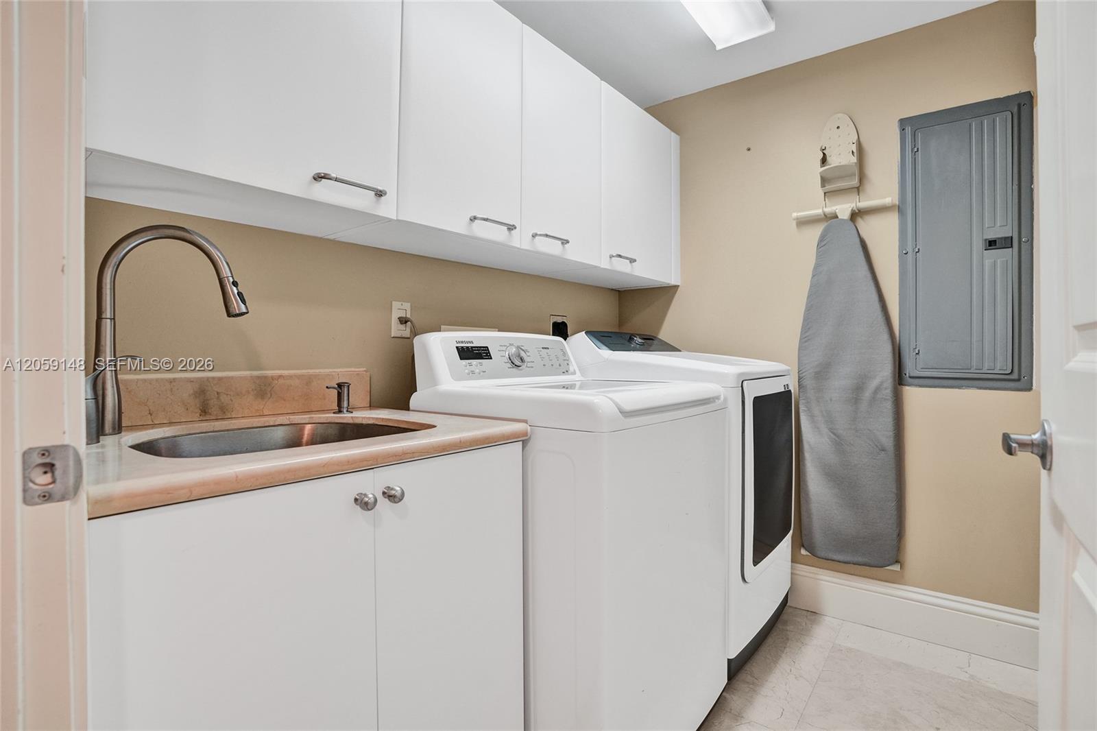 3101 S Ocean Drive 3607 Property Photo 38