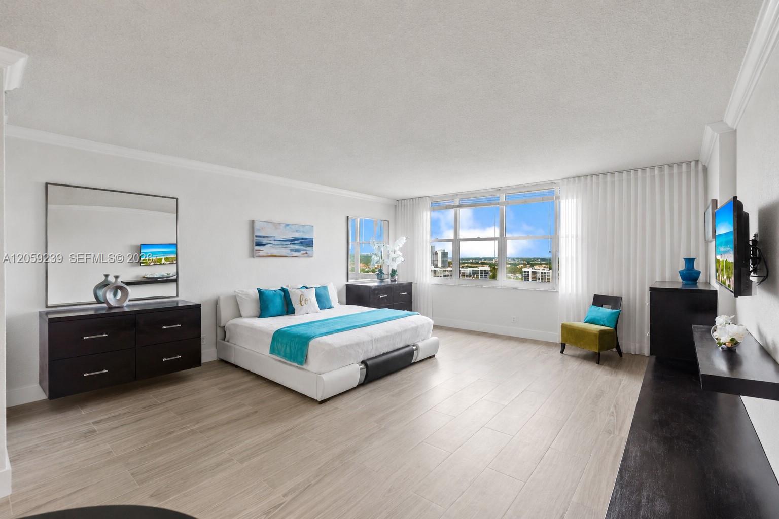 2501 S Ocean Drive 1527 Property Photo 1
