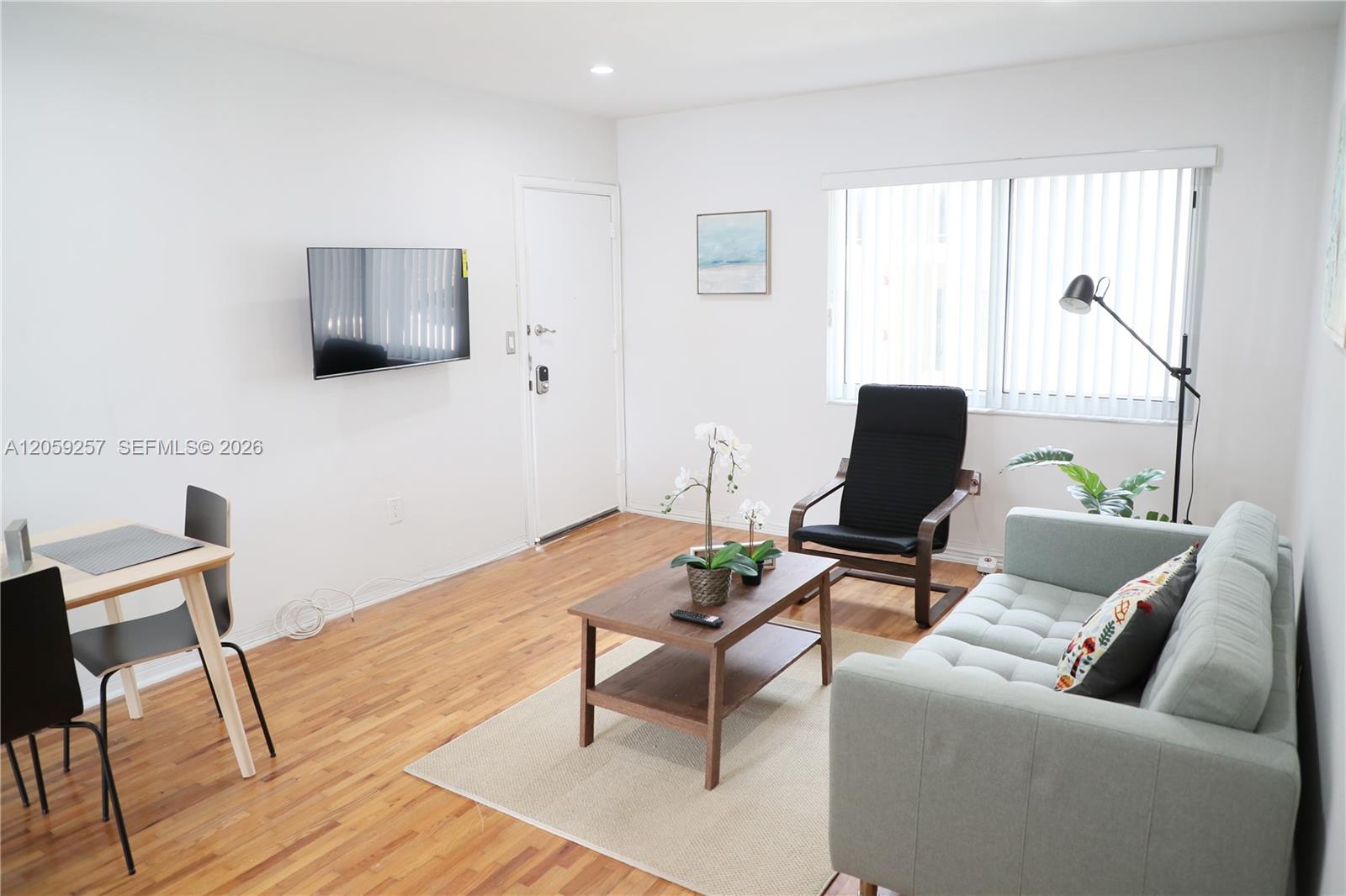 215 Antilla Avenue 2 Property Photo 1