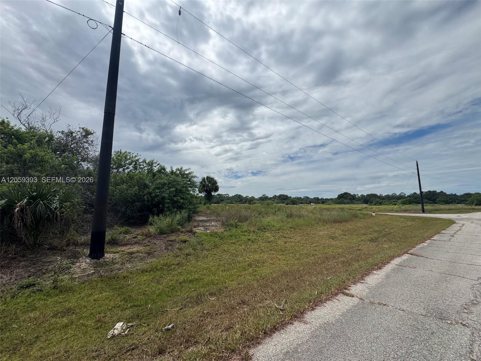 360 Neighborly Road Property Photo 3