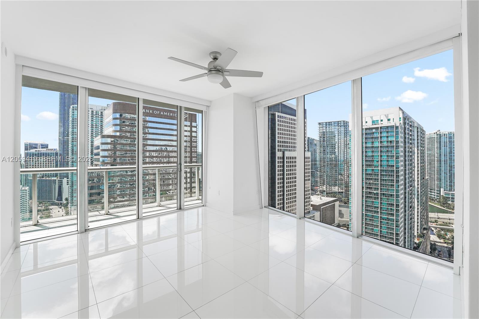 495 Brickell Avenue 3311 Property Photo 11