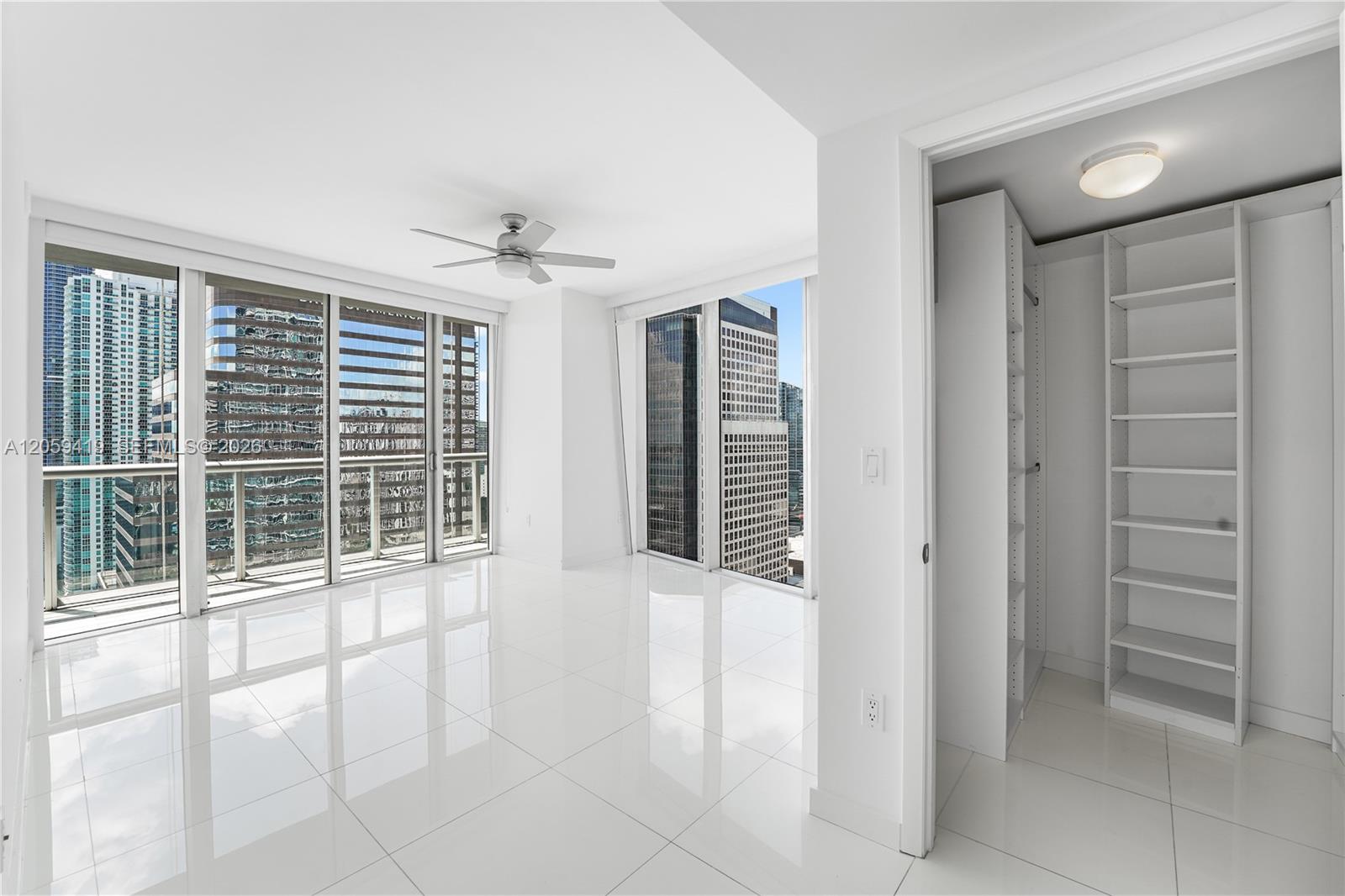 495 Brickell Avenue 3311 Property Photo 14