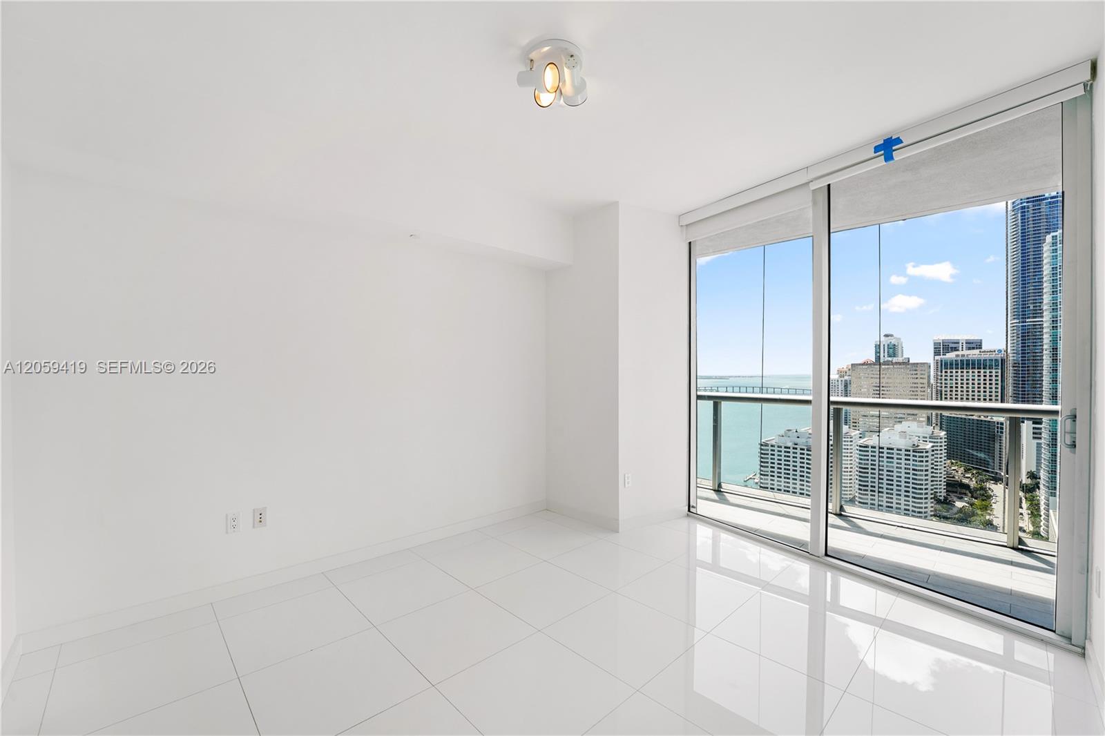495 Brickell Avenue 3311 Property Photo 17