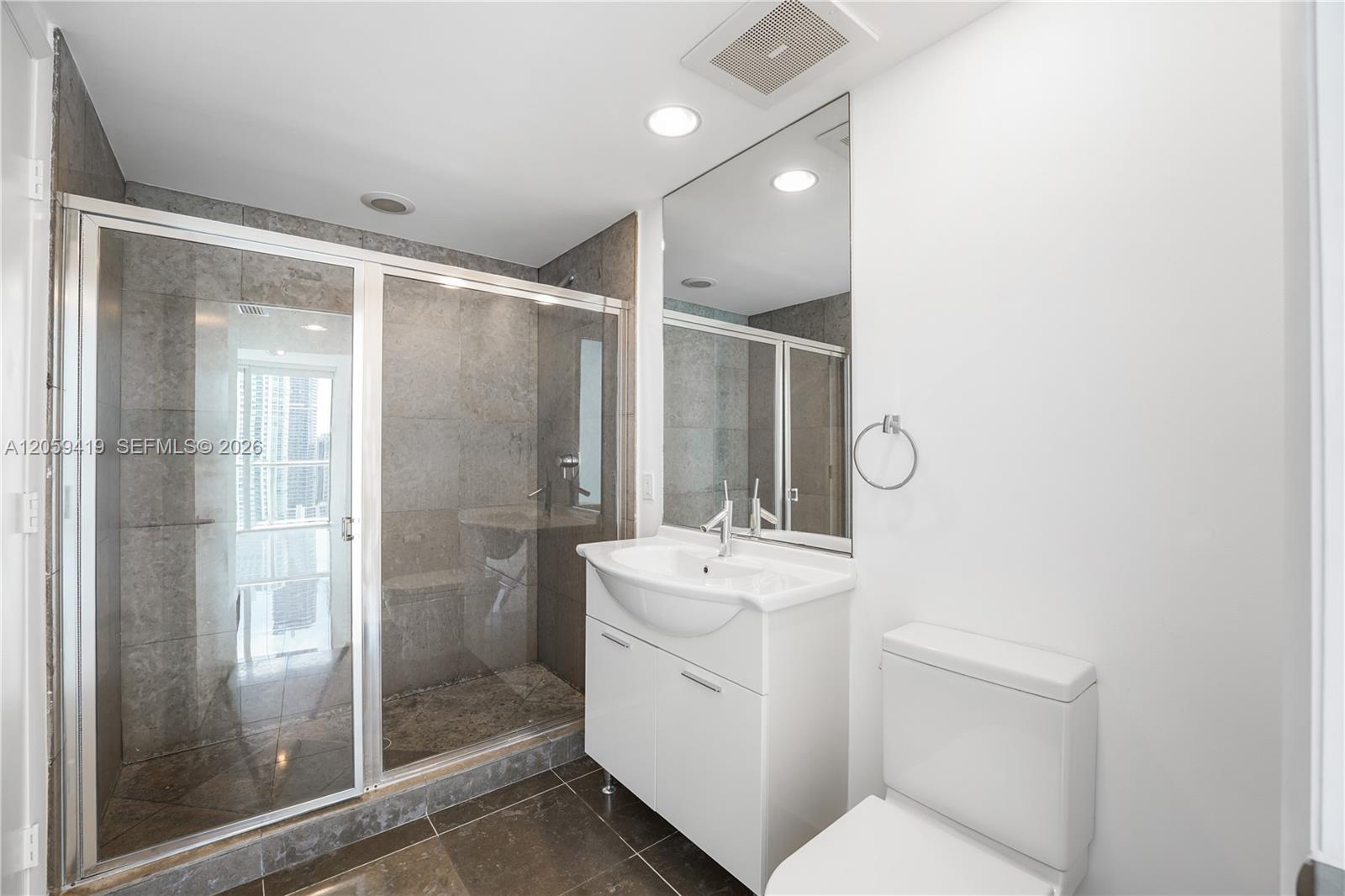 495 Brickell Avenue 3311 Property Photo 19