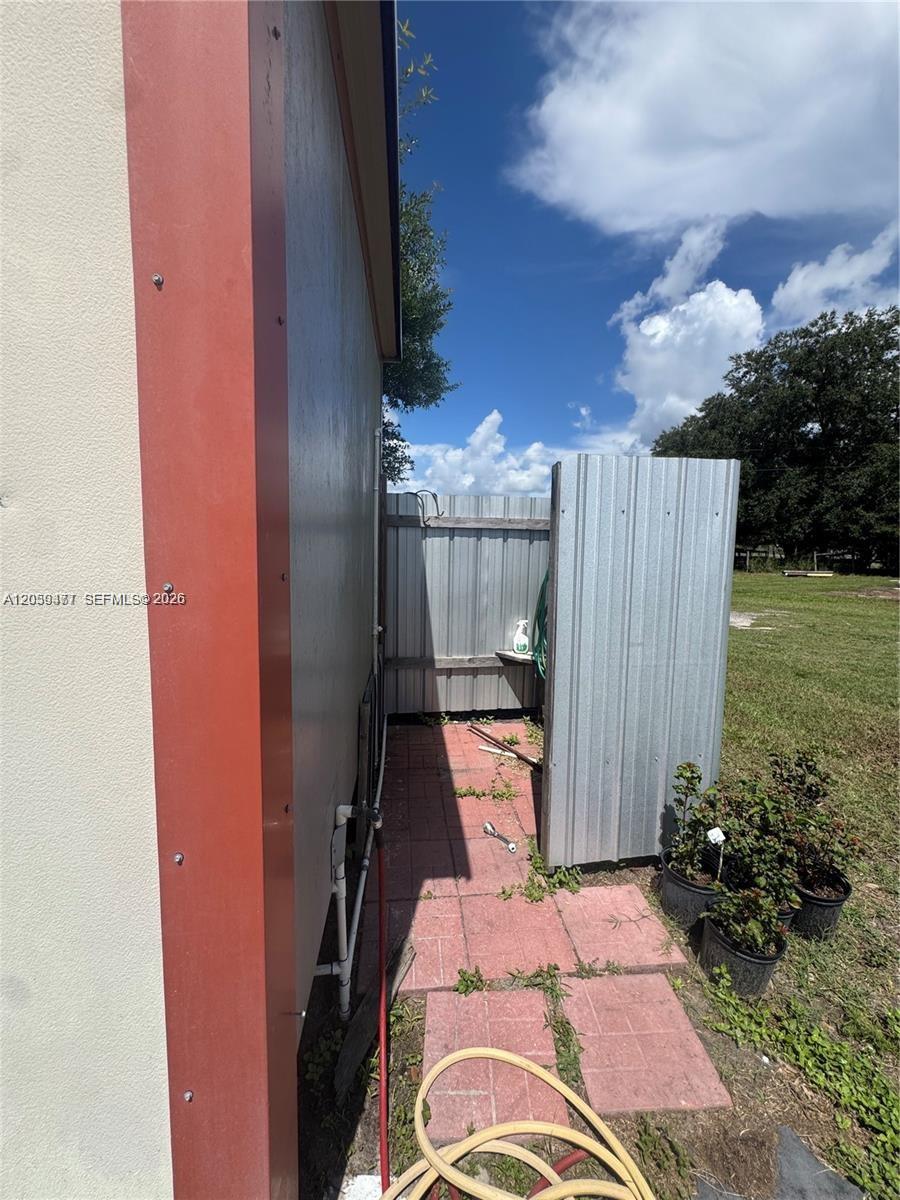 476 N Barlow Road 2 Property Photo 9
