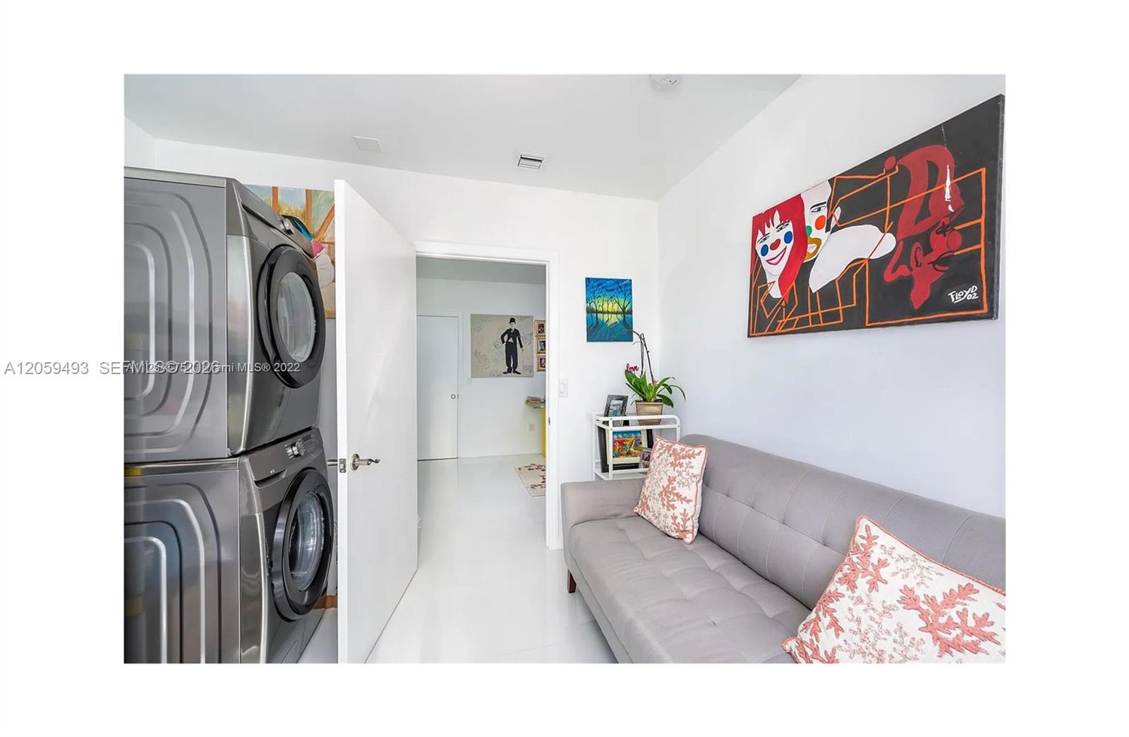 A12059493 Property Photo 12