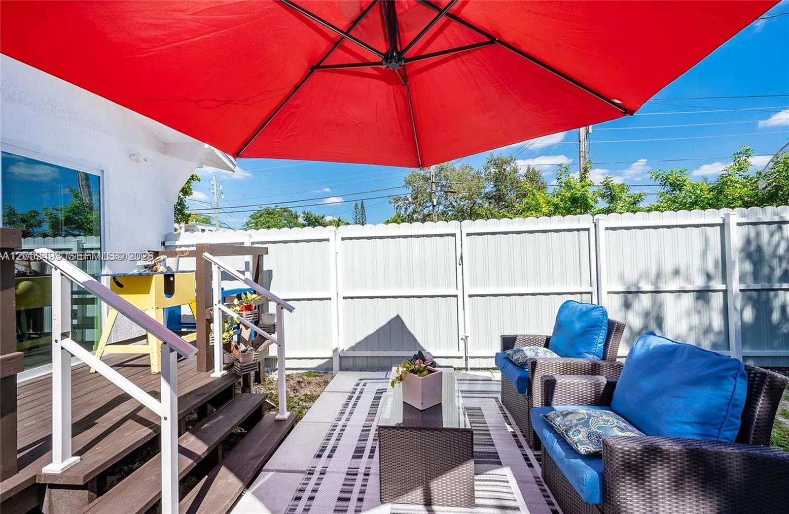 A12059493 Property Photo 24