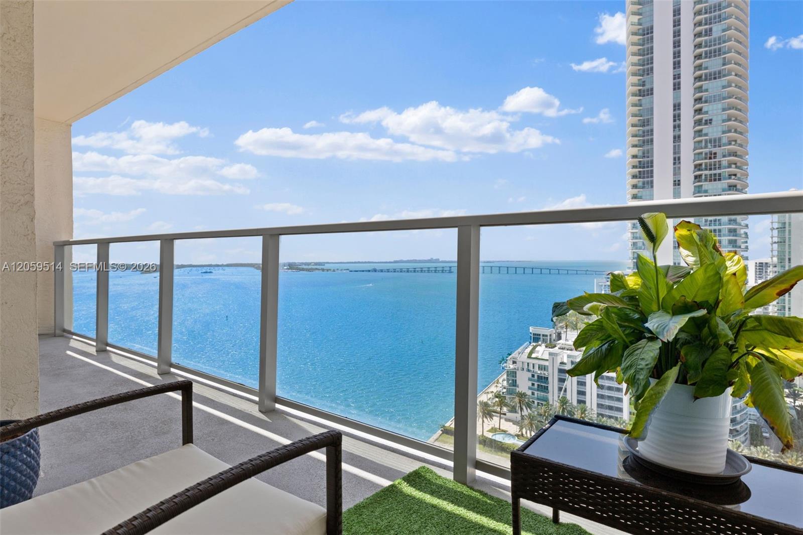 1155 Brickell Bay Drive 2005 Property Photo 1