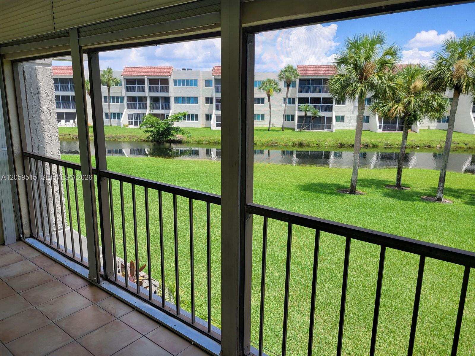 230 Lakeview Drive 207 Property Photo 16
