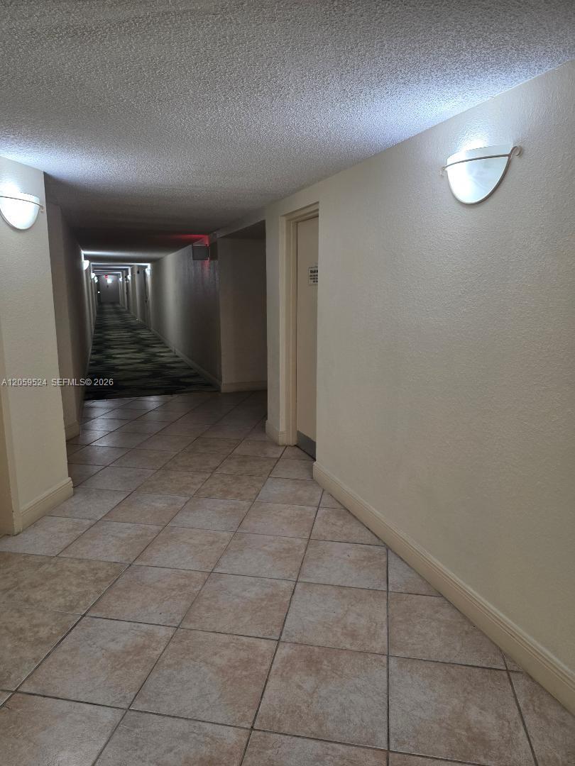 800 Parkview Drive 716 Property Photo 10
