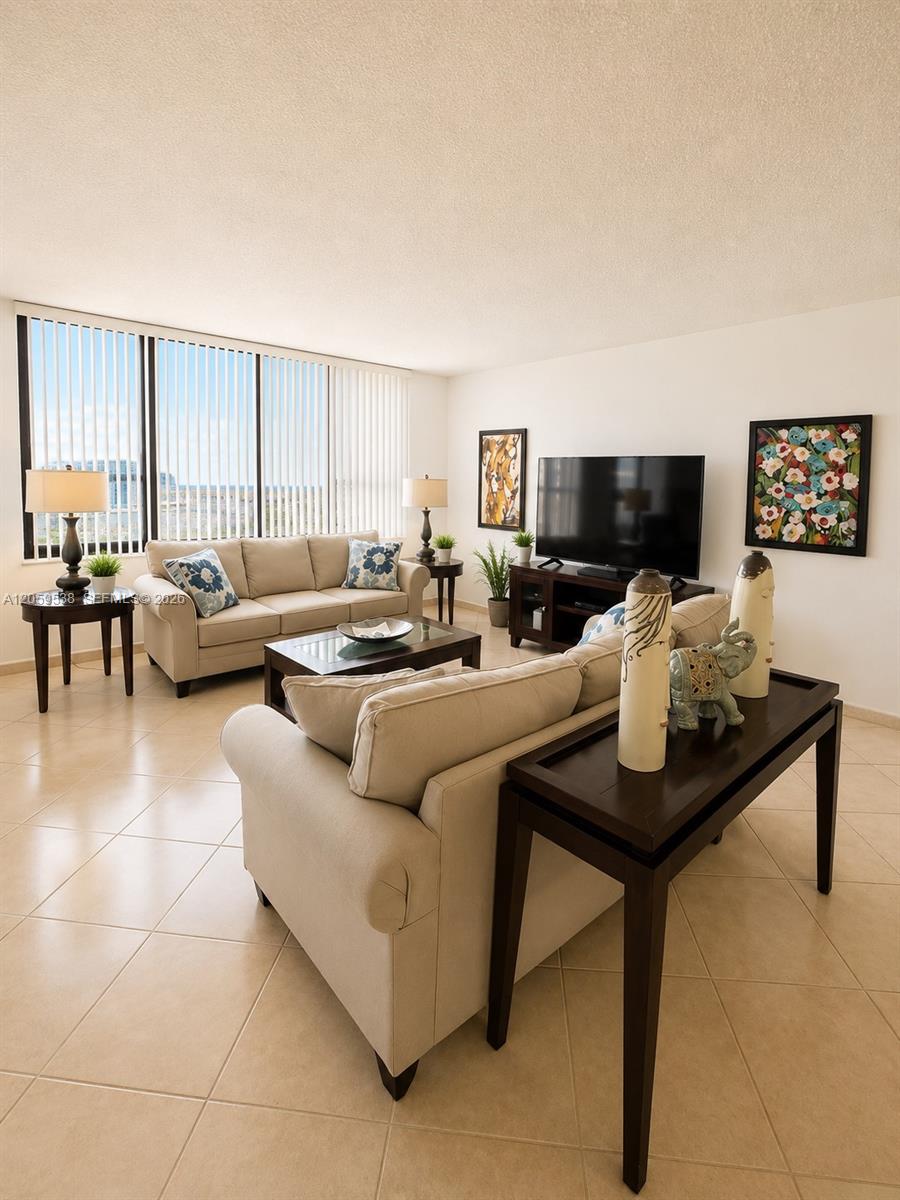 3505 S Ocean Drive 401 Property Photo 1