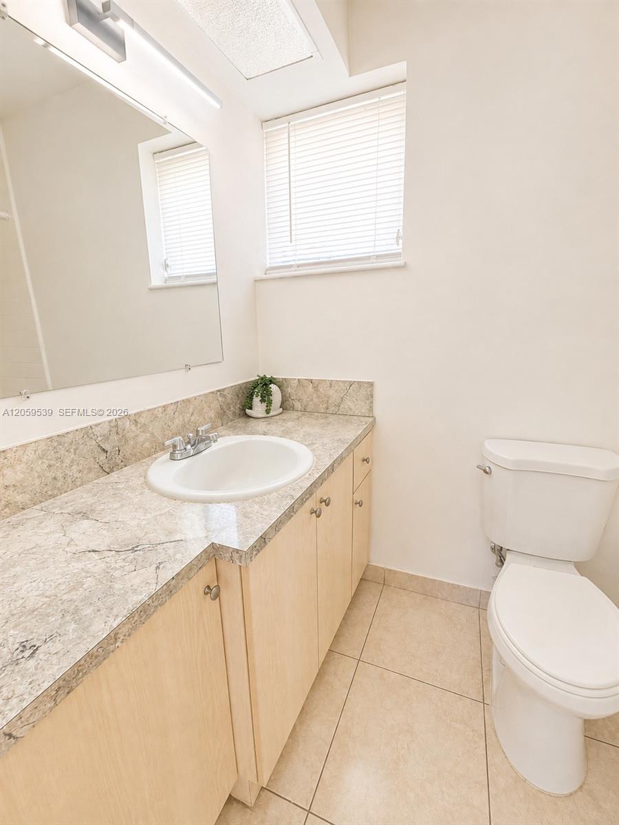6850 W 14th Court A24 Property Photo 4