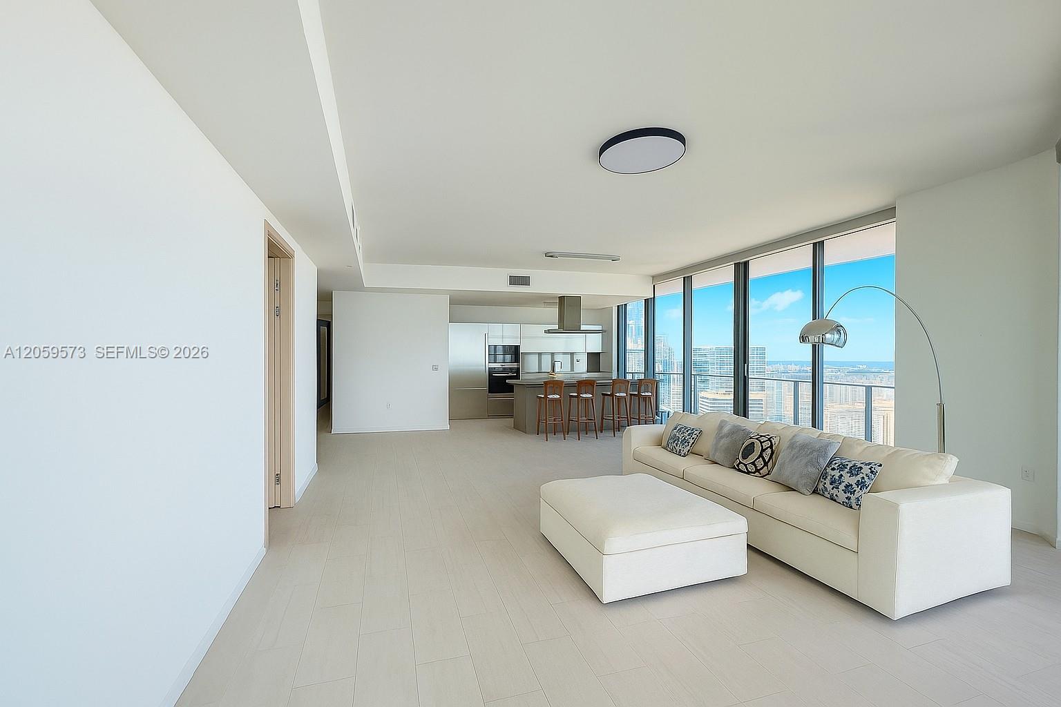 A12059573 Property Photo 9
