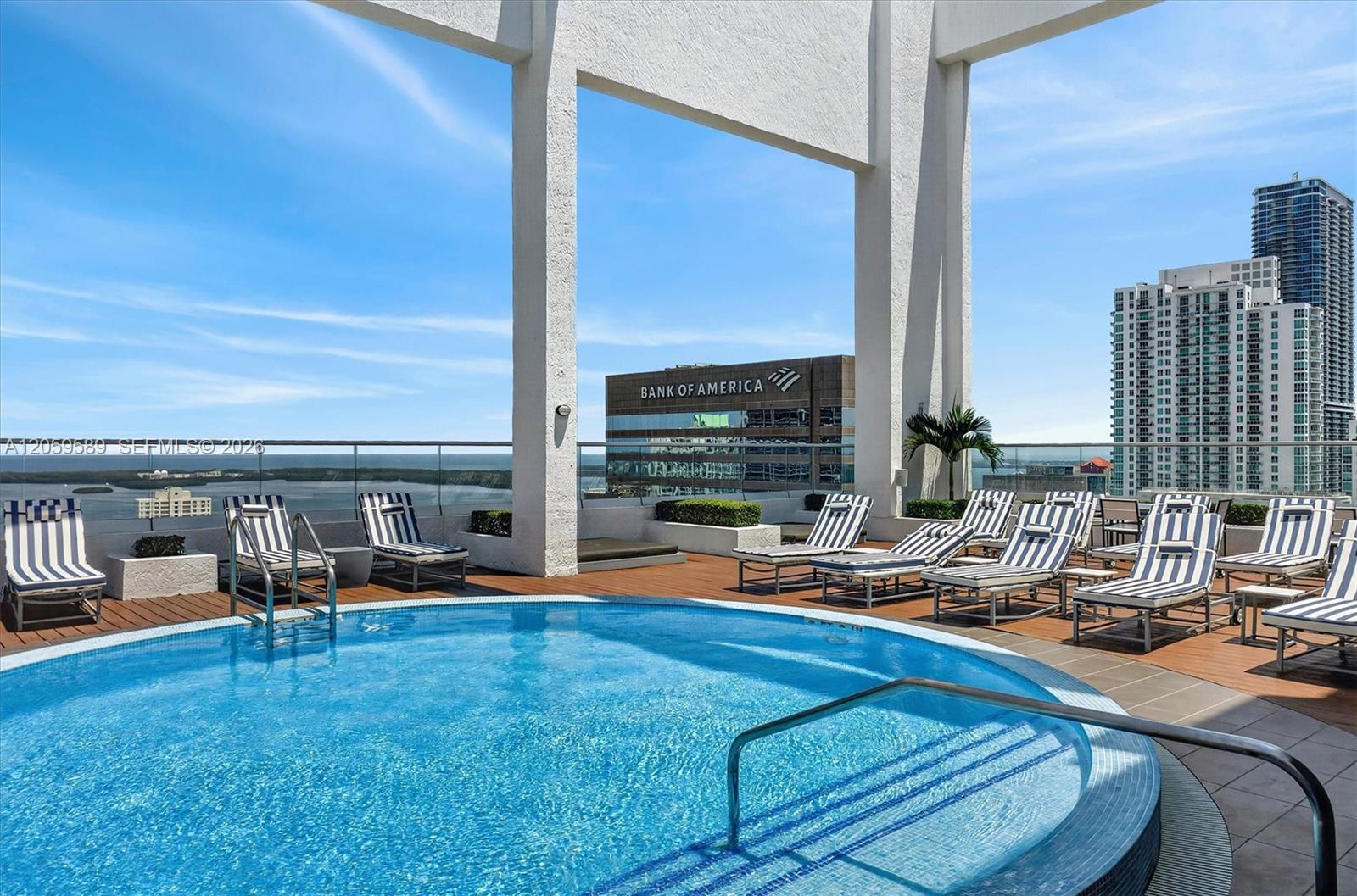 500 Brickell Avenue 1100 Property Photo 34