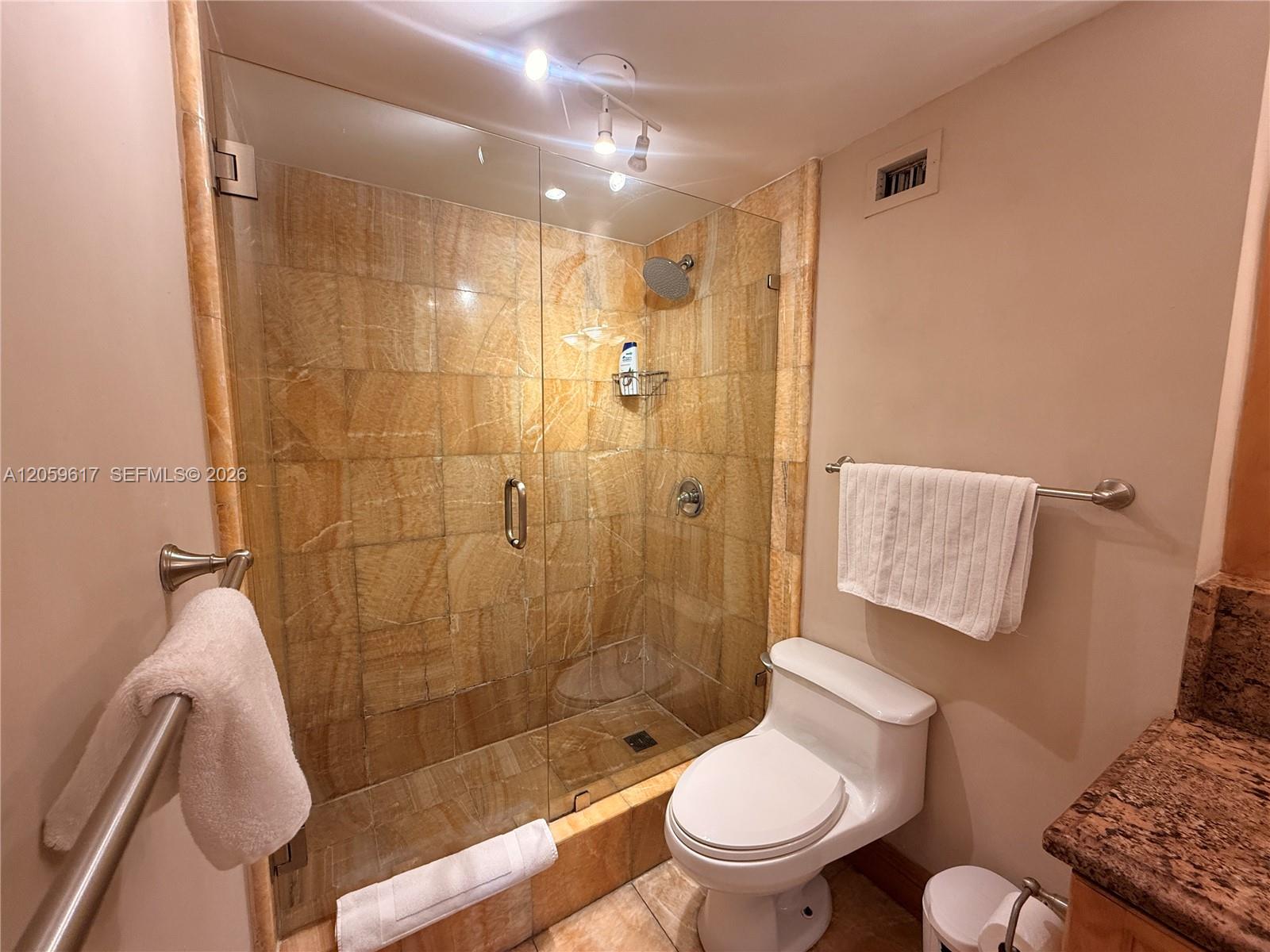 100 Lincoln Road 1631 Property Photo 10