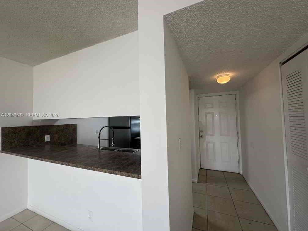 8620 N Sherman Circle 503 Property Photo 5