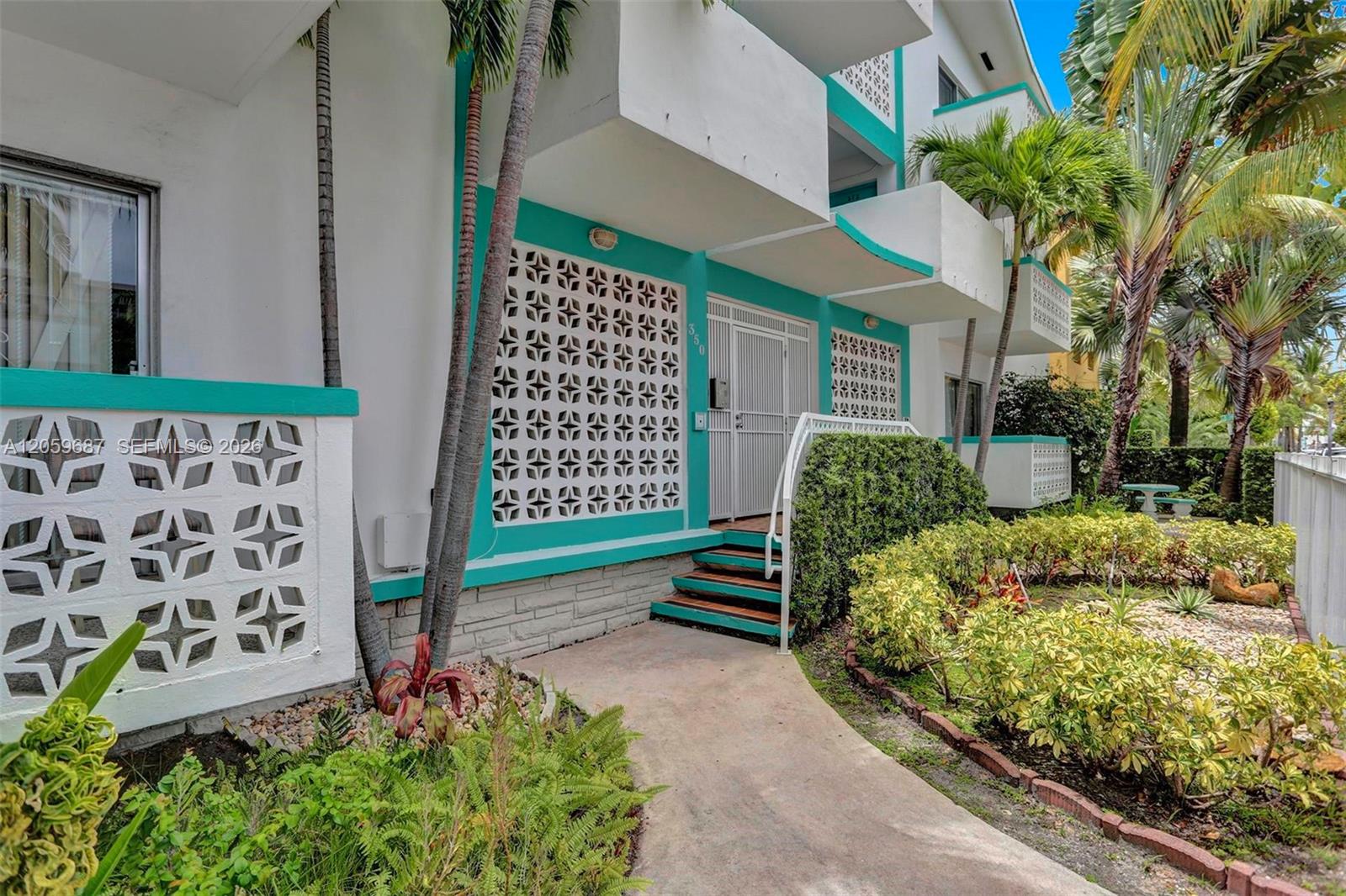 350 Collins Avenue 310 Property Photo 16