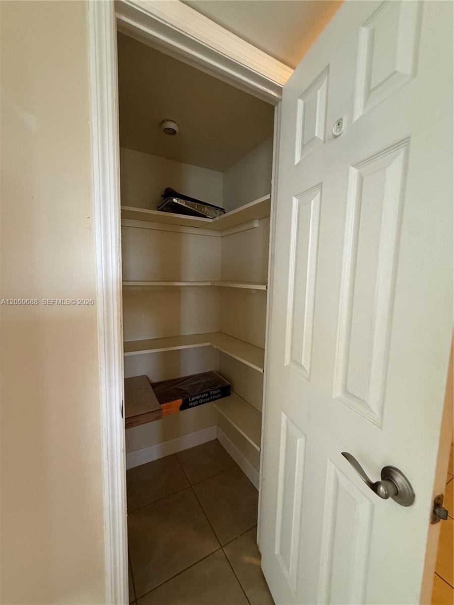 137 Golden Isles Drive 512 Property Photo 19