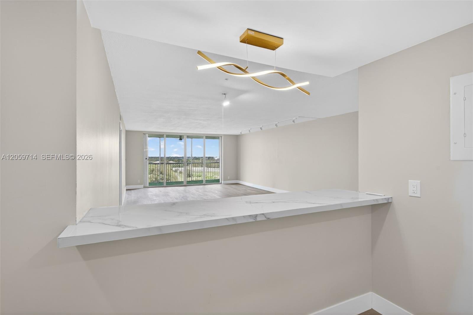 3090 N Course Drive 807 Property Photo 10
