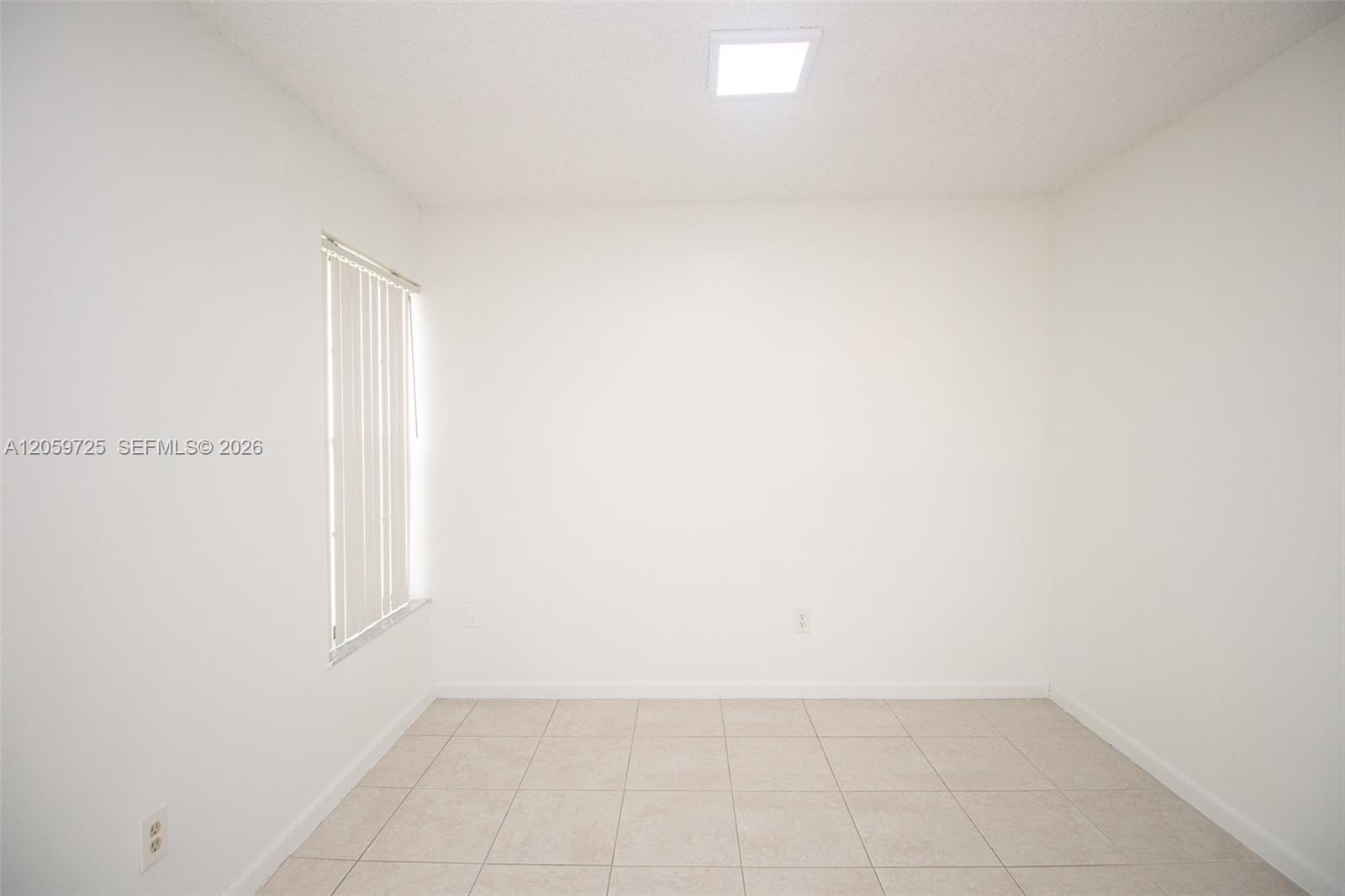 10085 Nw 6th Terrace Property Photo 15