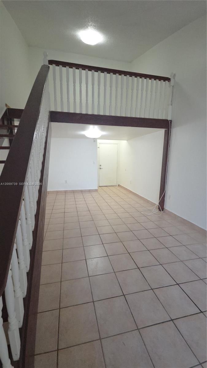 9437 Fontainebleau Boulevard 202 Property Photo 1
