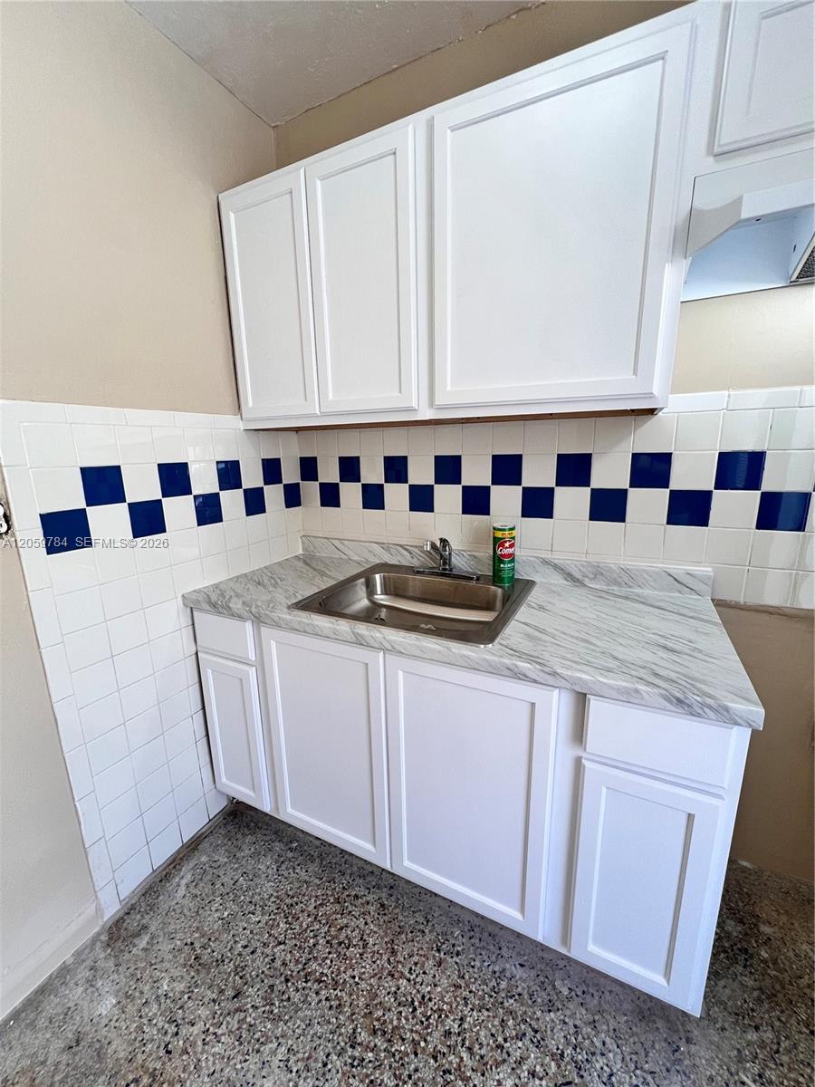 A12059784 Property Photo 5