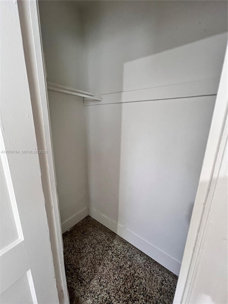 A12059784 Property Photo 14