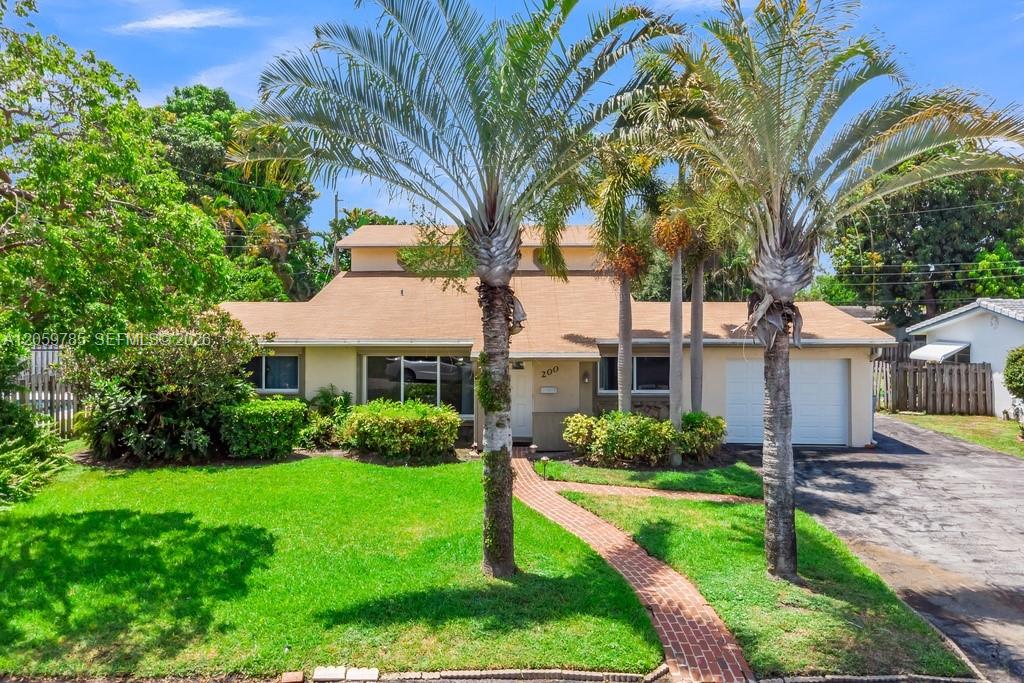 200 Sw 16 Street Property Photo 1