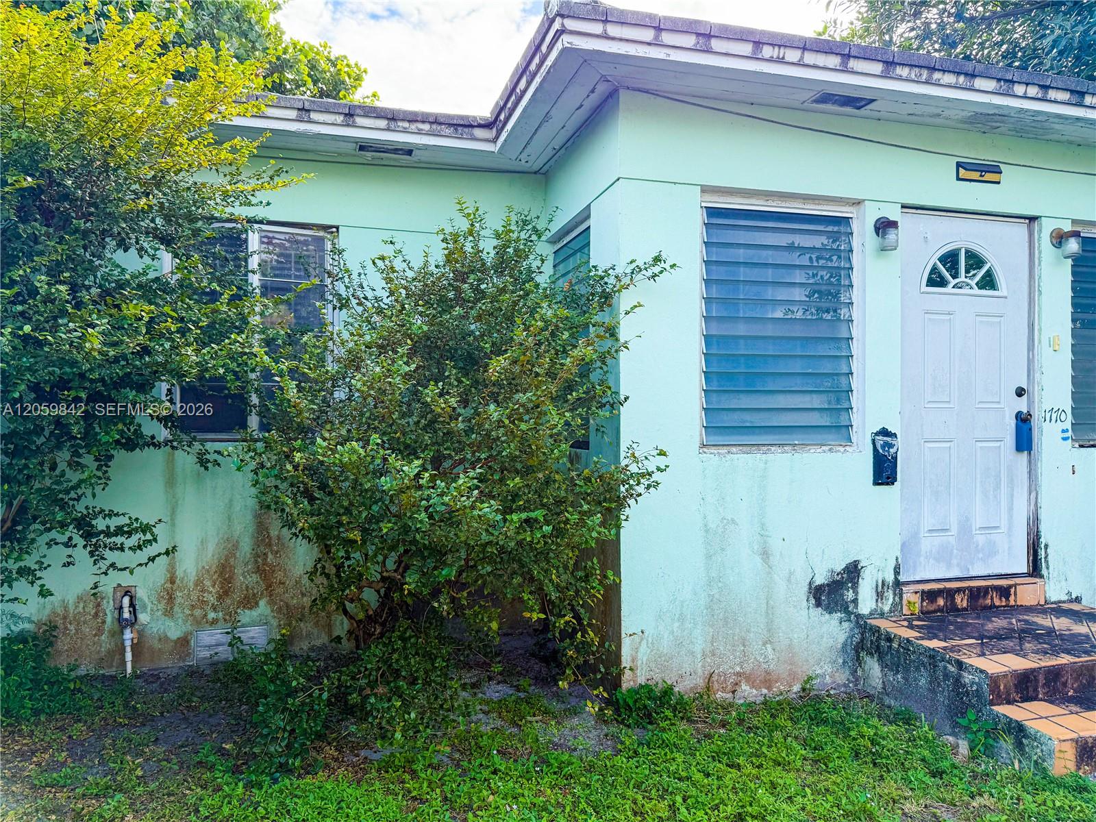 1770 Nw 55th Terrace Property Photo 4