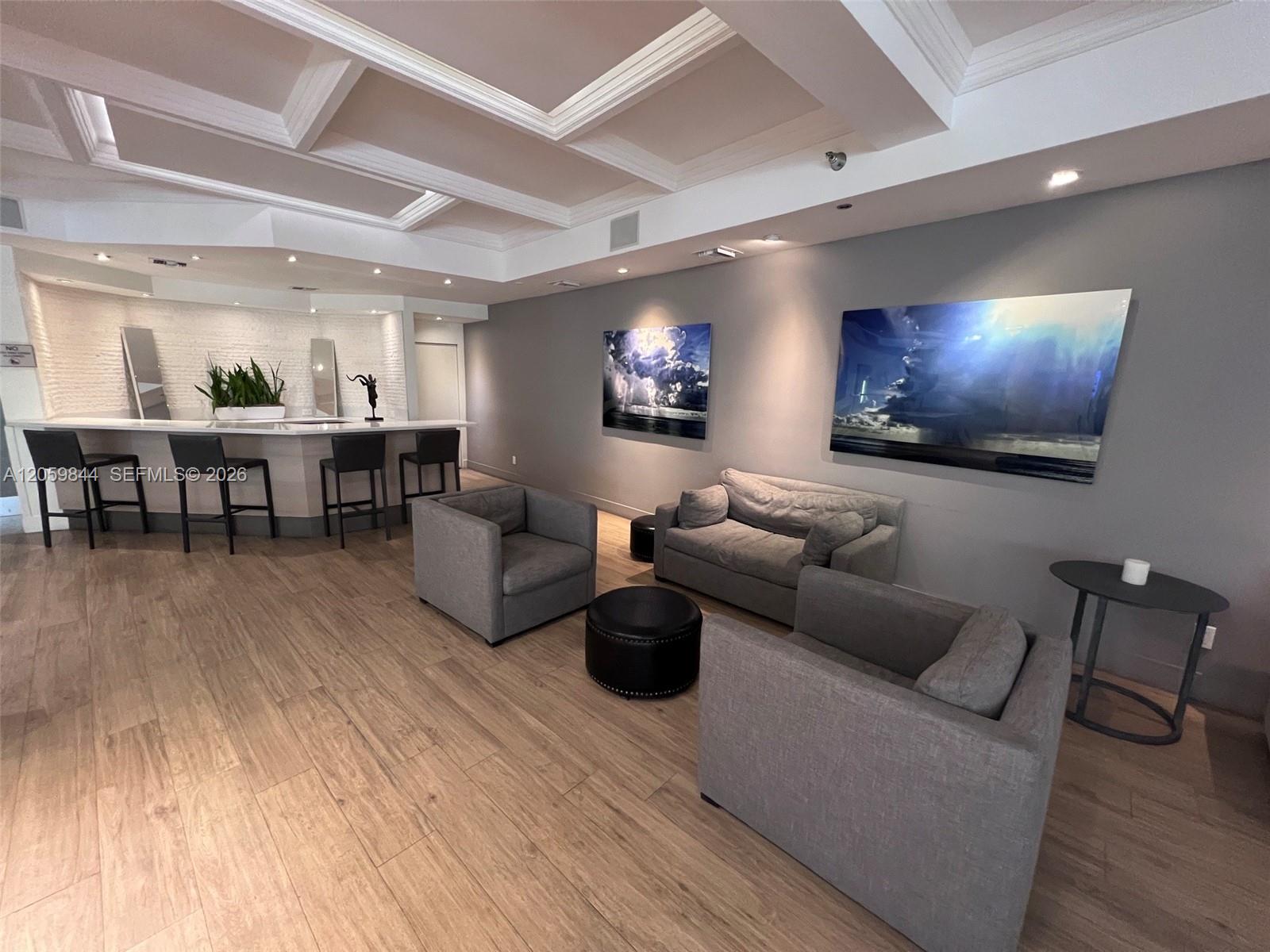 100 Lincoln Road 537 Property Photo 60
