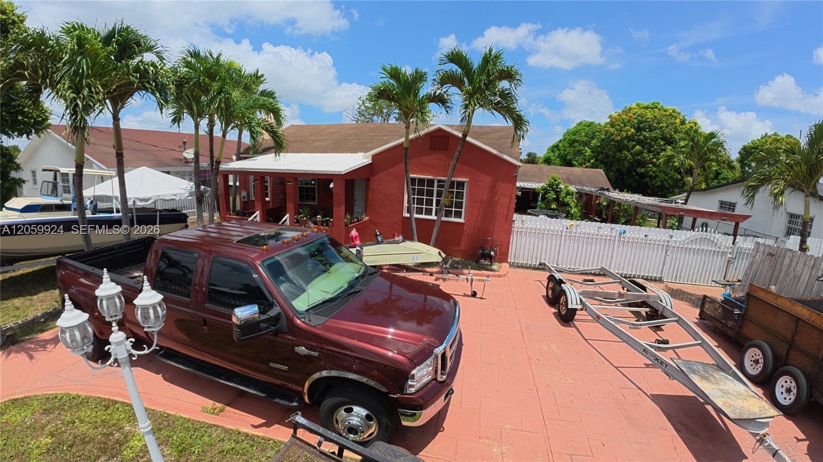 15737 Nw 40th Court Property Photo 2