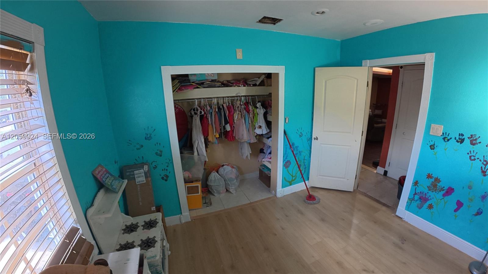 15737 Nw 40th Court Property Photo 58