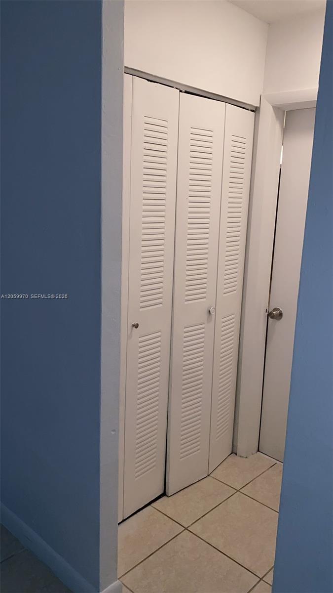 A12059970 Property Photo 6
