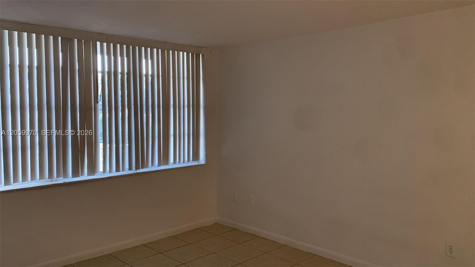 A12059970 Property Photo 9