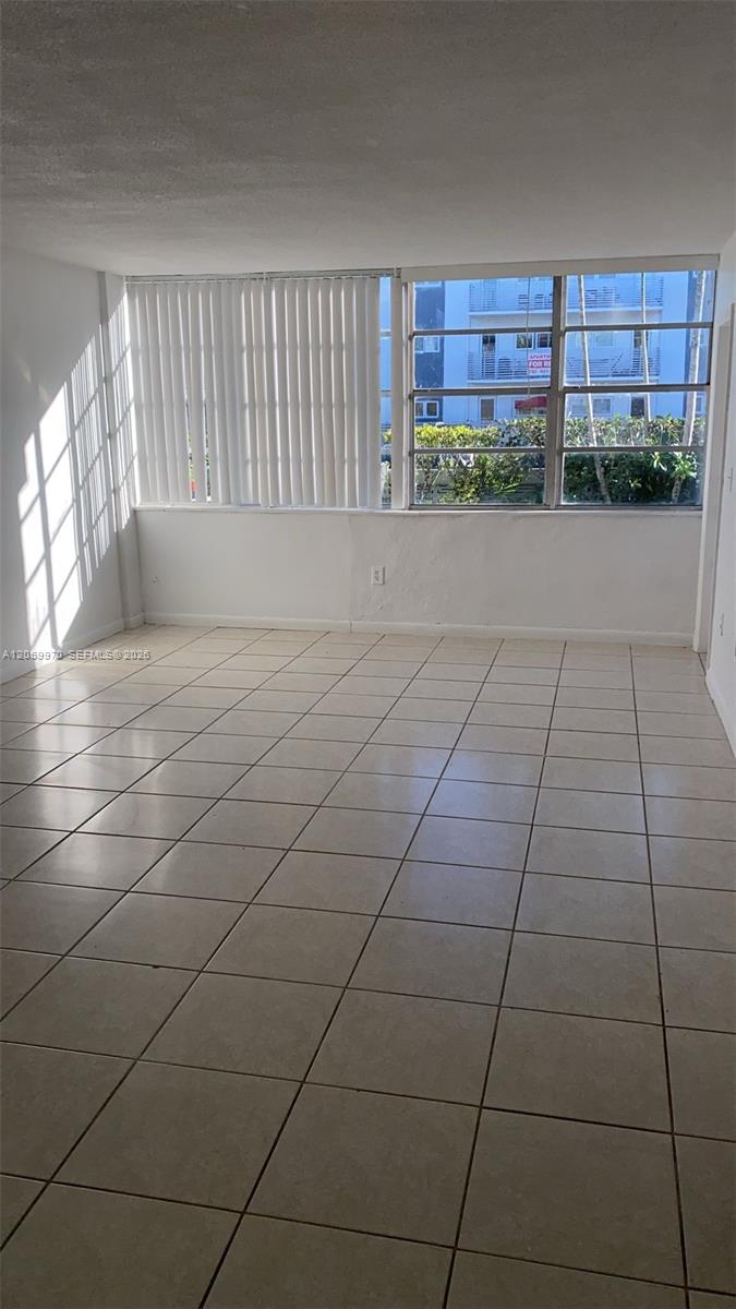 A12059970 Property Photo 20