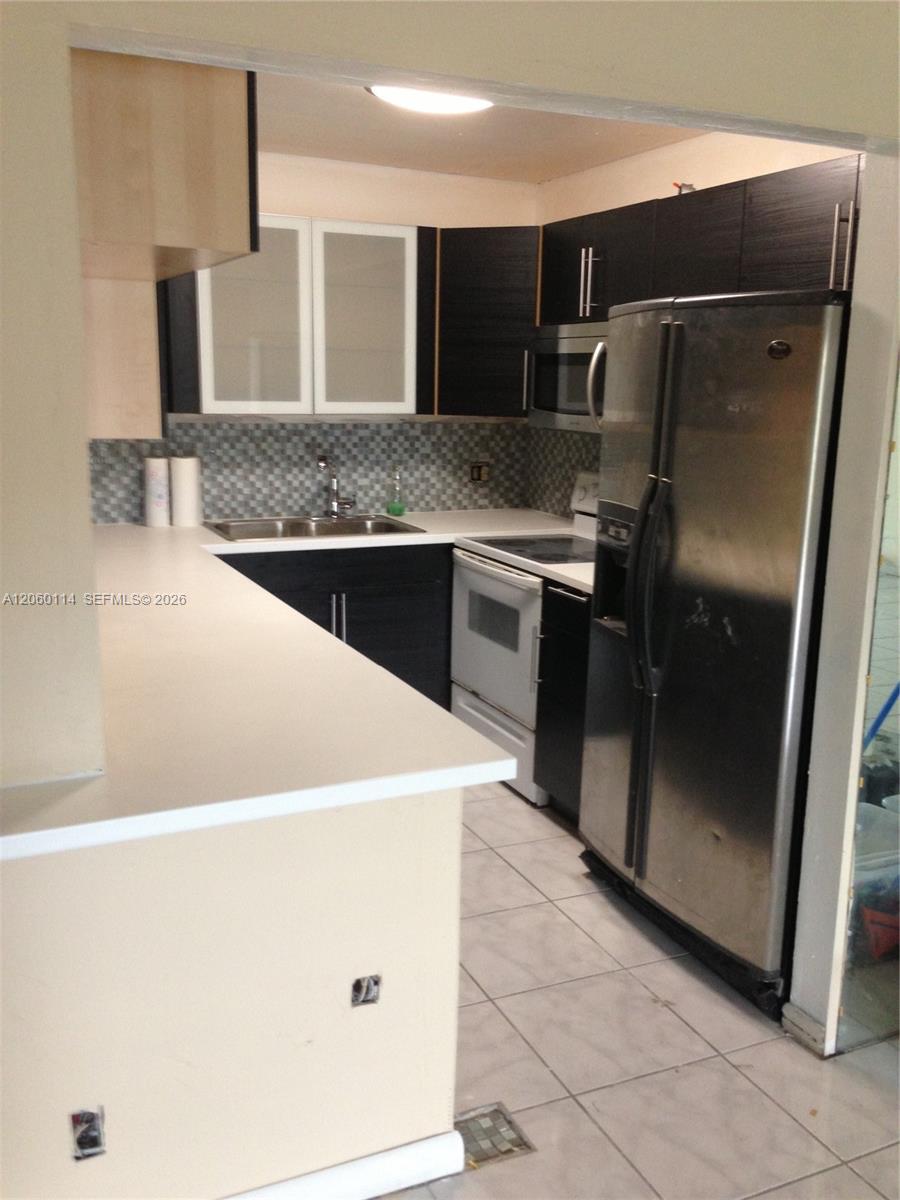6101 N Falls Cir Drive 409