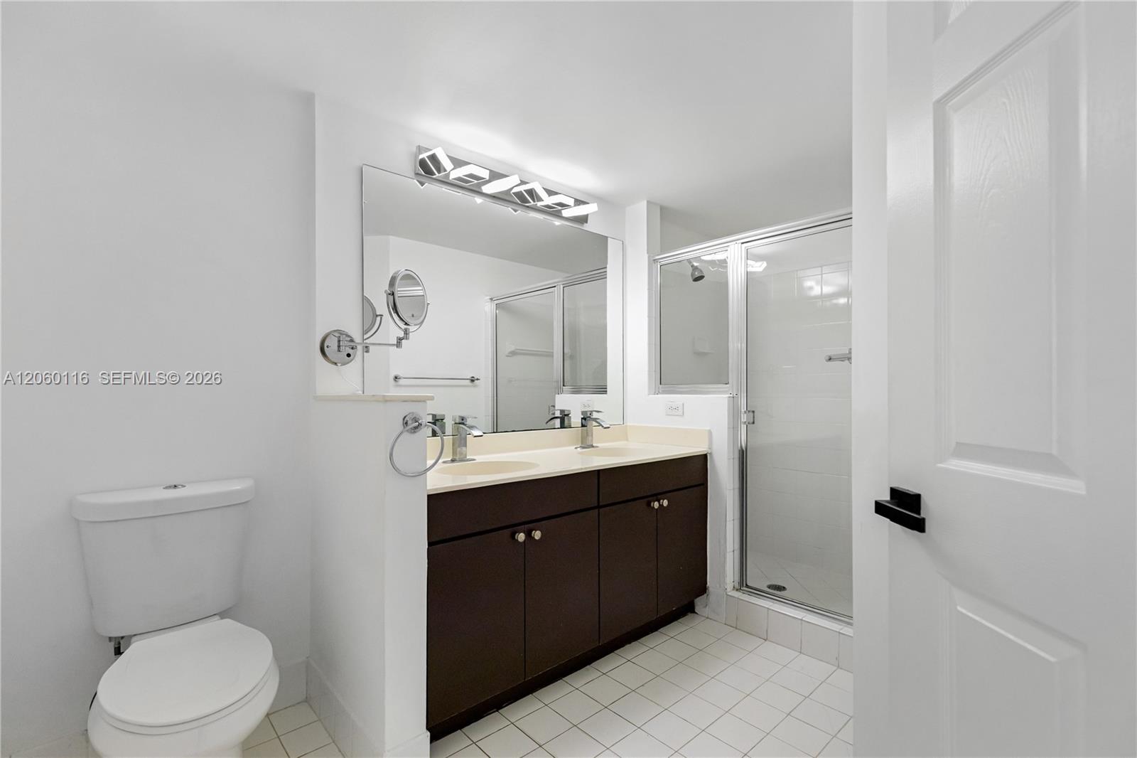17150 N Bay Road 2320 Property Photo 6