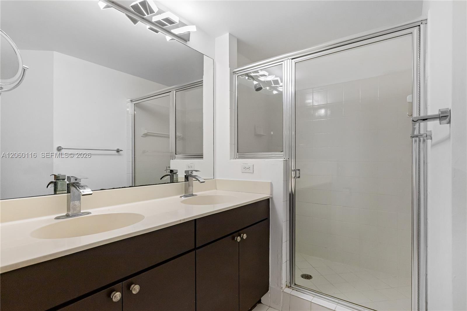 17150 N Bay Road 2320 Property Photo 7