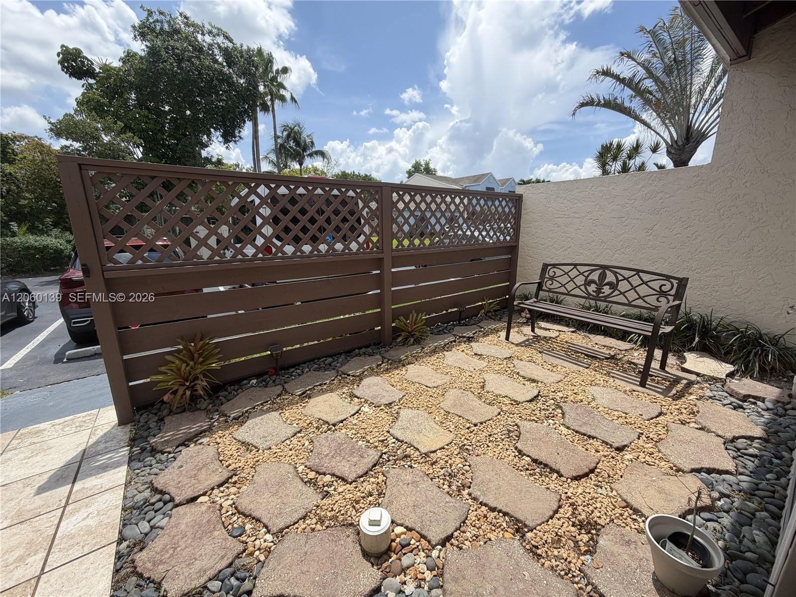 309 W Hemingway Circle Property Photo 15