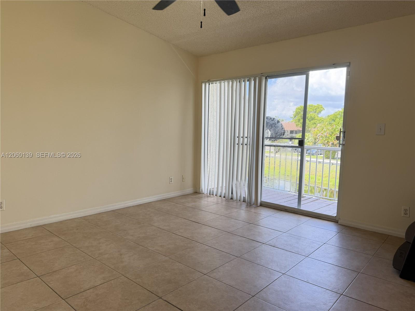 309 W Hemingway Circle Property Photo 21