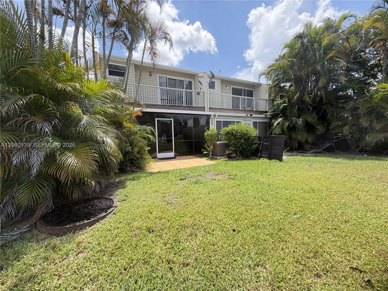309 W Hemingway Circle Property Photo 33