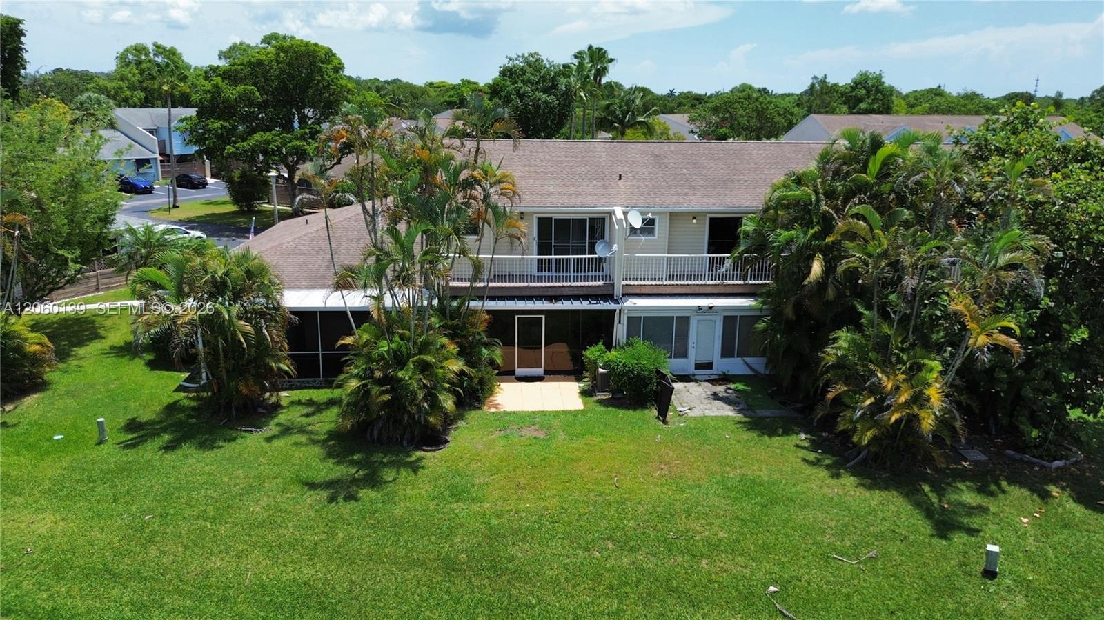 309 W Hemingway Circle Property Photo 34